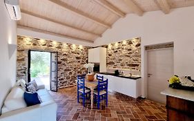 Stazzo San Teodoro La Quercia